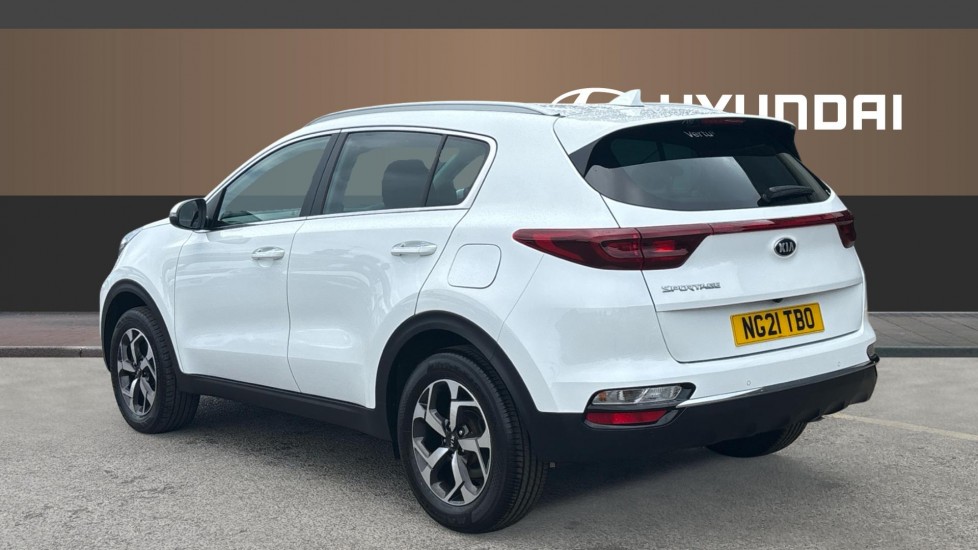 Kia Sportage 1.6 GDi ISG 2 5dr Petrol Estate - Image 2