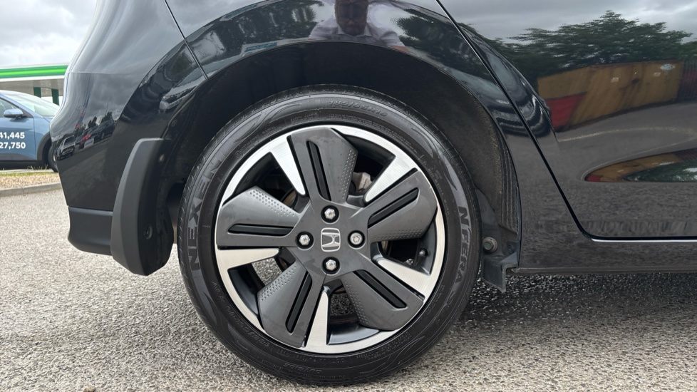 Honda Jazz 1.5 i-MMD Hybrid Advance 5dr eCVT Hybrid Hatchback - Image 7