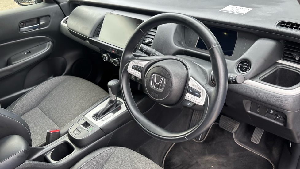 Honda Jazz 1.5 i-MMD Hybrid Advance 5dr eCVT Hybrid Hatchback - Image 11