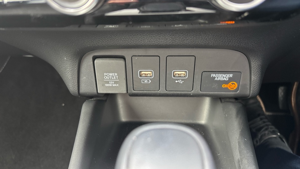 Honda Jazz 1.5 i-MMD Hybrid Advance 5dr eCVT Hybrid Hatchback - Image 24
