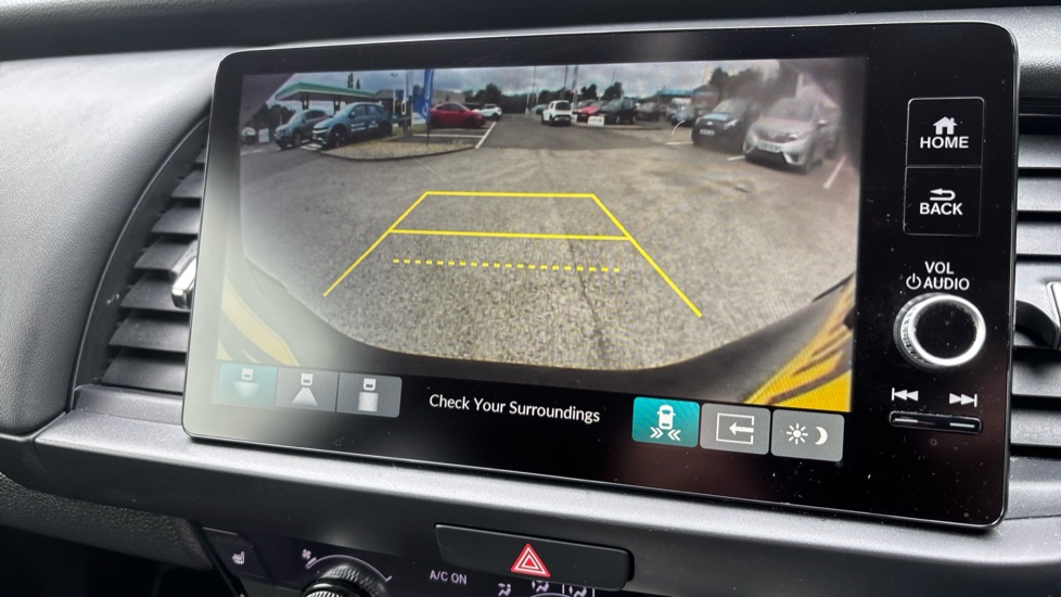 Honda Jazz 1.5 i-MMD Hybrid Advance 5dr eCVT Hybrid Hatchback - Image 25