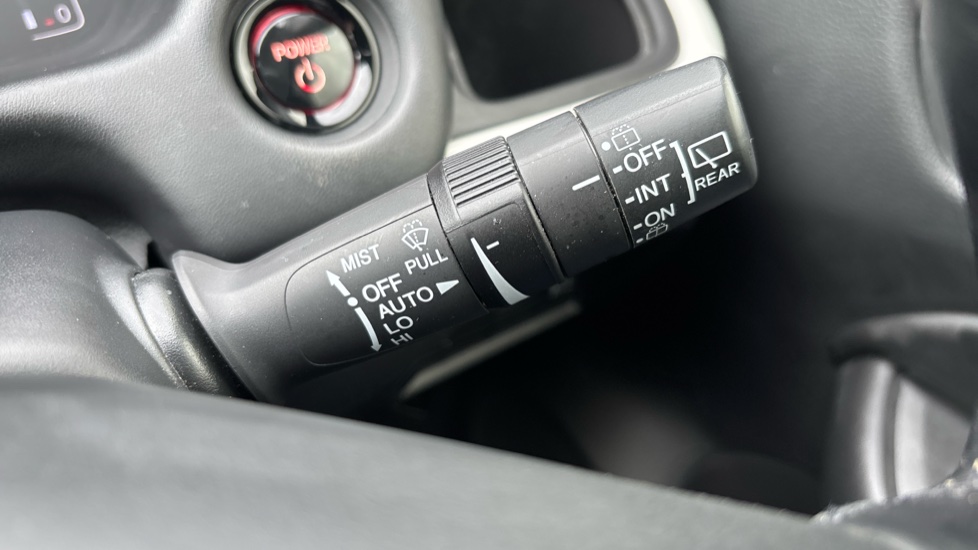 Honda Jazz 1.5 i-MMD Hybrid Advance 5dr eCVT Hybrid Hatchback - Image 32