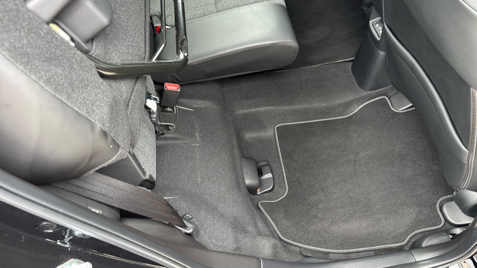 Honda Jazz 1.5 i-MMD Hybrid Advance 5dr eCVT Hybrid Hatchback - Image 39