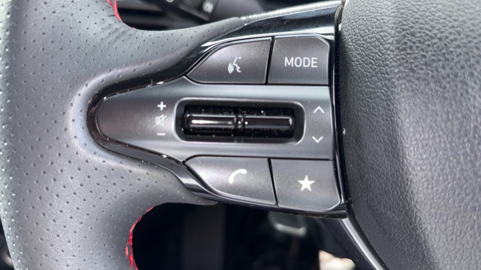 Hyundai i20 1.0T GDi N Line S 5dr Petrol Hatchback - Image 23