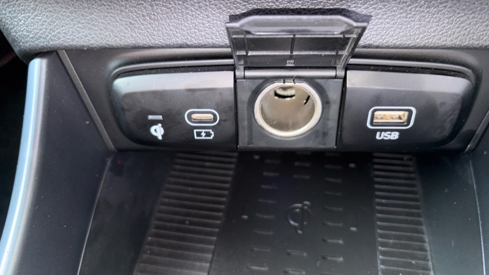 Hyundai i20 1.0T GDi N Line S 5dr Petrol Hatchback - Image 30