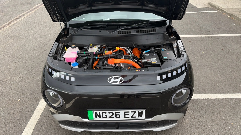 Hyundai INSTER 71kW 01 42kWh 5dr Auto Electric Hatchback - Image 8