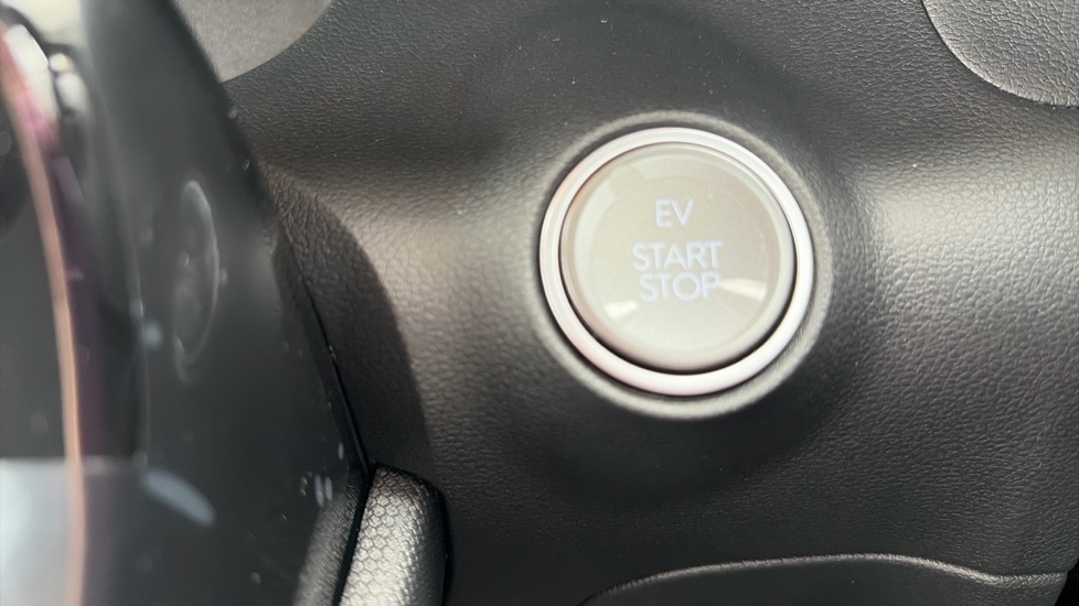 Hyundai INSTER 71kW 01 42kWh 5dr Auto Electric Hatchback - Image 32