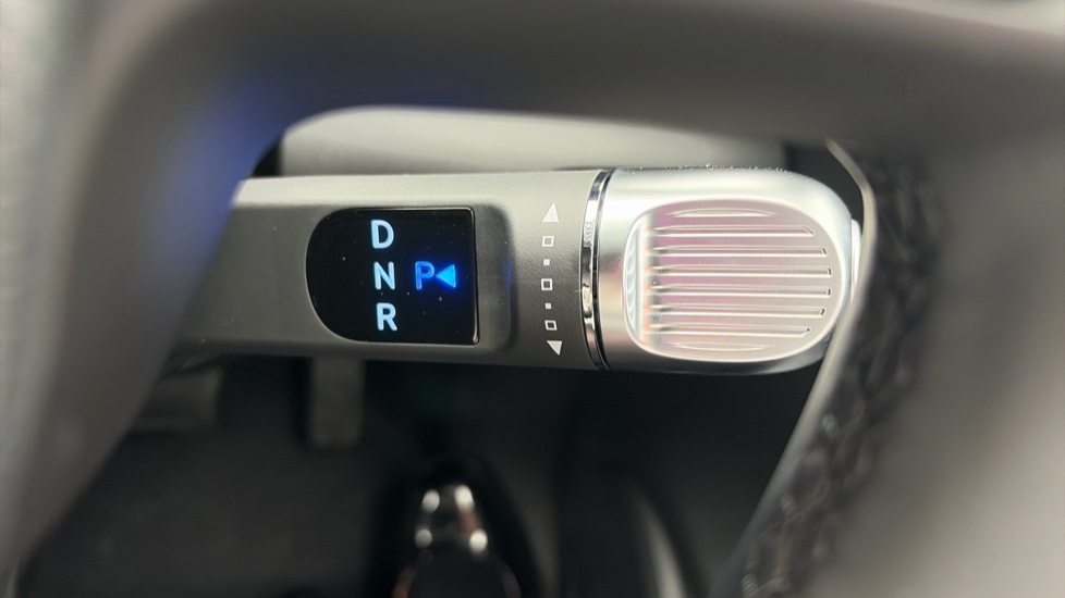 Hyundai INSTER 71kW 01 42kWh 5dr Auto Electric Hatchback - Image 33