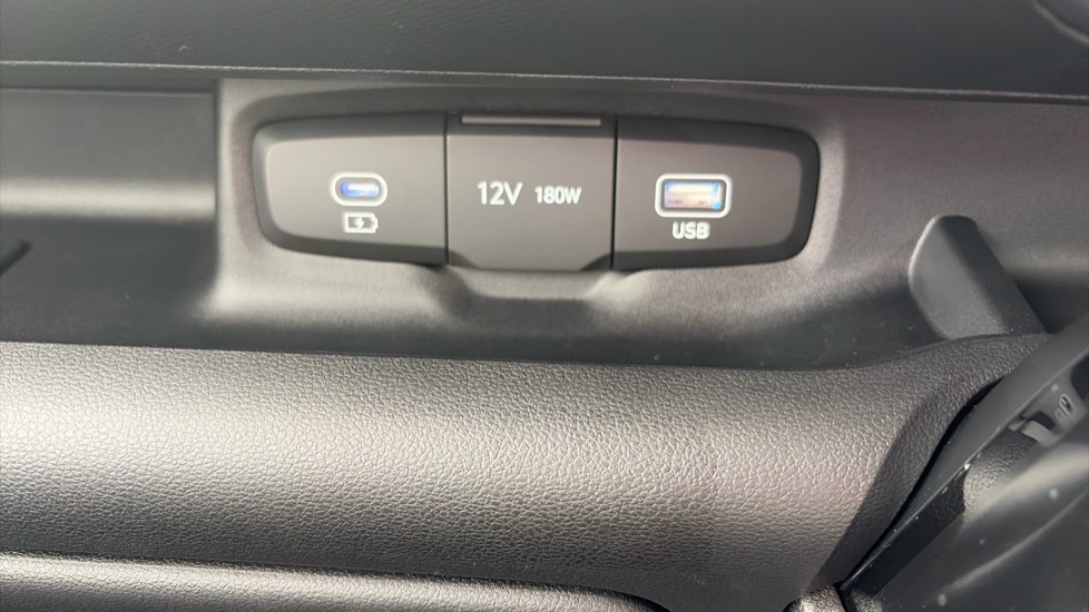 Hyundai INSTER 71kW 01 42kWh 5dr Auto Electric Hatchback - Image 38
