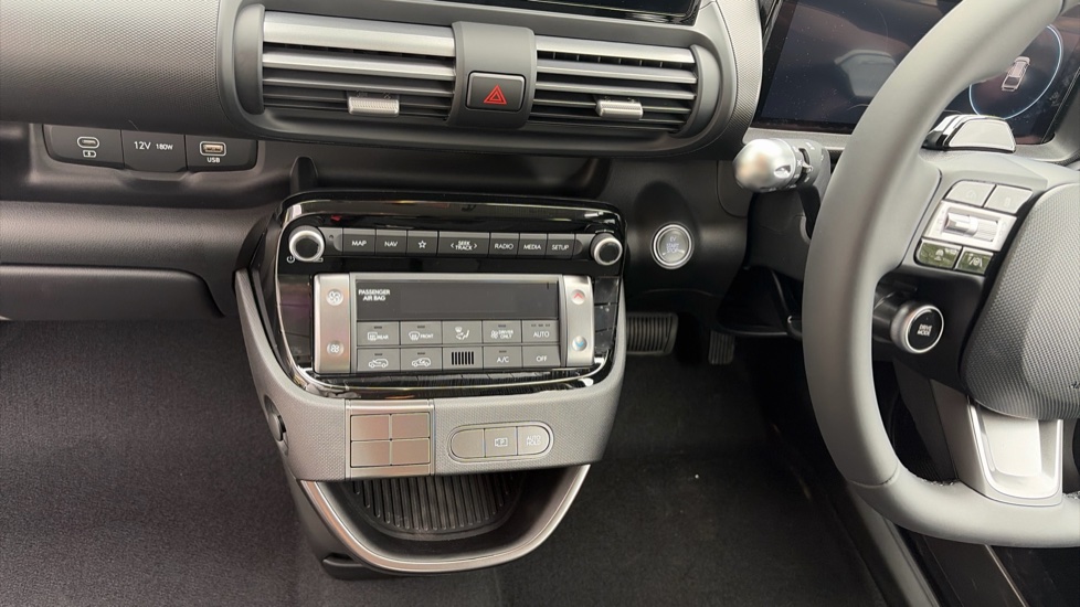 Hyundai INSTER 71kW 01 42kWh 5dr Auto Electric Hatchback - Image 13