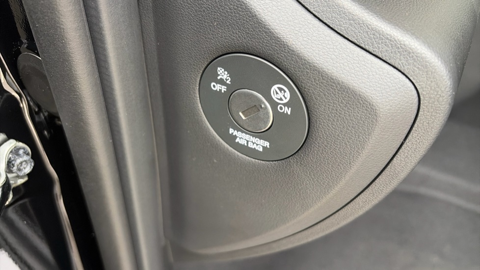 Hyundai INSTER 71kW 01 42kWh 5dr Auto Electric Hatchback - Image 29