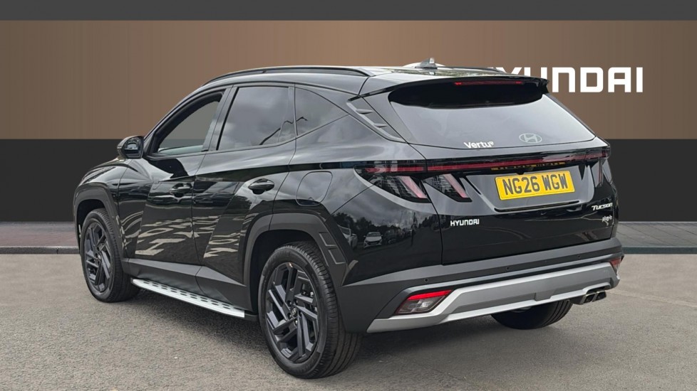 Hyundai TUCSON 1.6T Plug-in Hybrid Black Line 5dr Auto Estate - Image 2