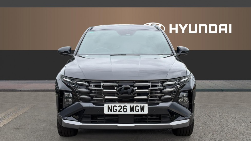 Hyundai TUCSON 1.6T Plug-in Hybrid Black Line 5dr Auto Estate - Image 3