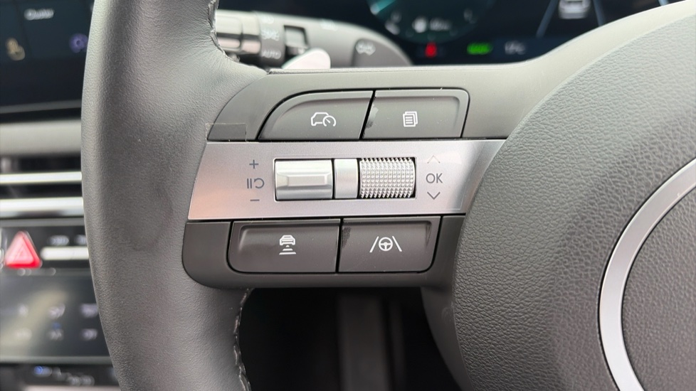 Hyundai TUCSON 1.6T Plug-in Hybrid Black Line 5dr Auto Estate - Image 27