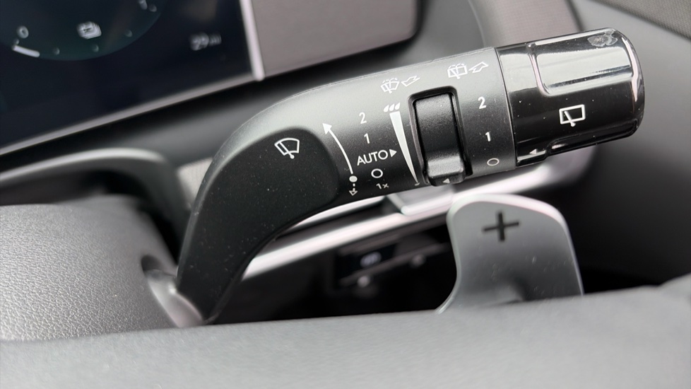 Hyundai TUCSON 1.6T Plug-in Hybrid Black Line 5dr Auto Estate - Image 30