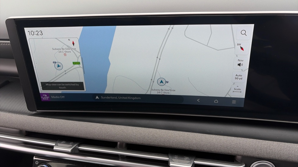 Hyundai TUCSON 1.6T Plug-in Hybrid Black Line 5dr Auto Estate - Image 32