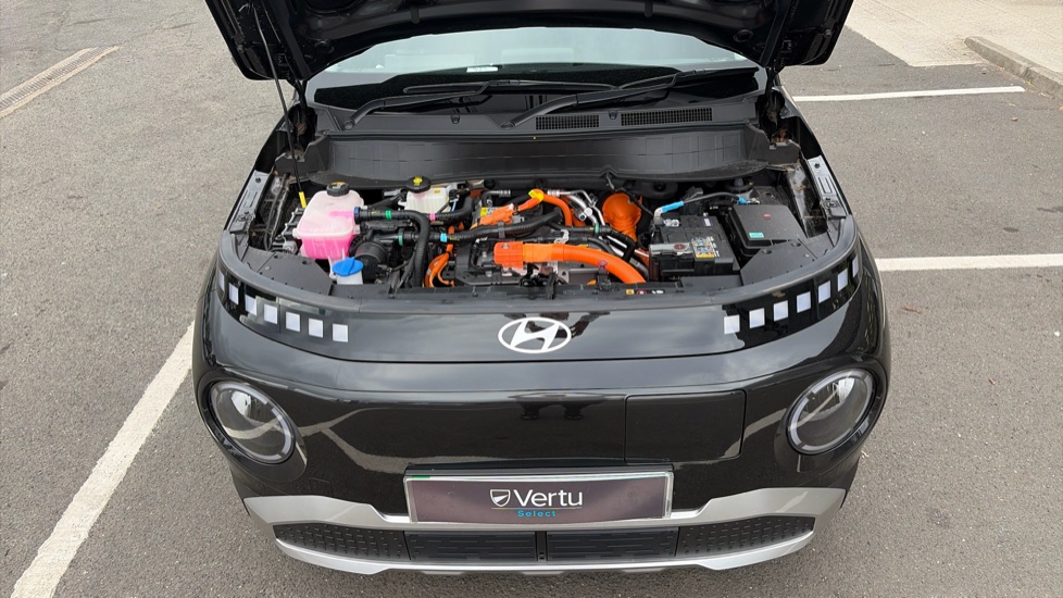 Hyundai INSTER 71kW 01 42kWh 5dr Auto Electric Hatchback - Image 8
