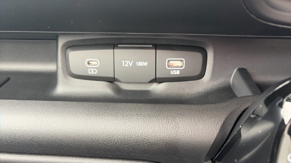Hyundai INSTER 71kW 01 42kWh 5dr Auto Electric Hatchback - Image 32