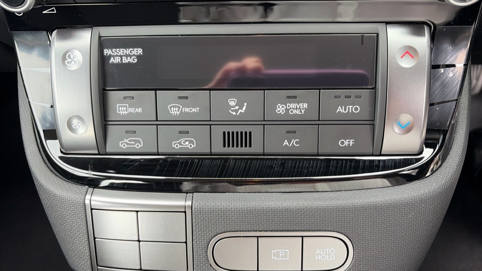 Hyundai INSTER 71kW 01 42kWh 5dr Auto Electric Hatchback - Image 34