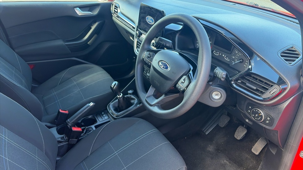 Ford Fiesta 1.0 EcoBoost 95 Trend 5dr Petrol Hatchback - Image 11