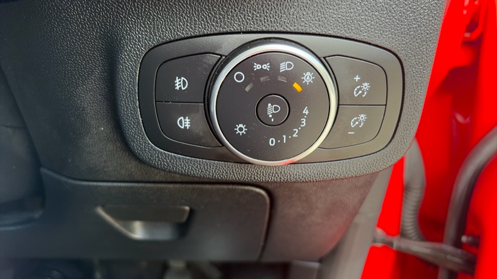 Ford Fiesta 1.0 EcoBoost 95 Trend 5dr Petrol Hatchback - Image 28