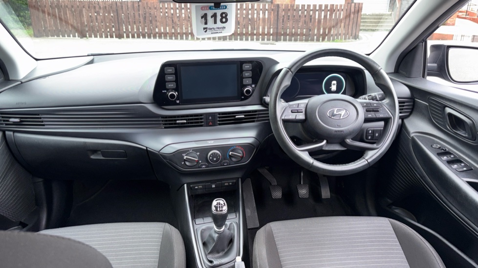 Hyundai i20 1.0T GDi 48V MHD SE Connect 5dr Petrol Hatchback - Image 10