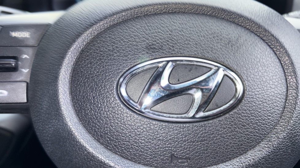 Hyundai i20 1.0T GDi 48V MHD SE Connect 5dr Petrol Hatchback - Image 25