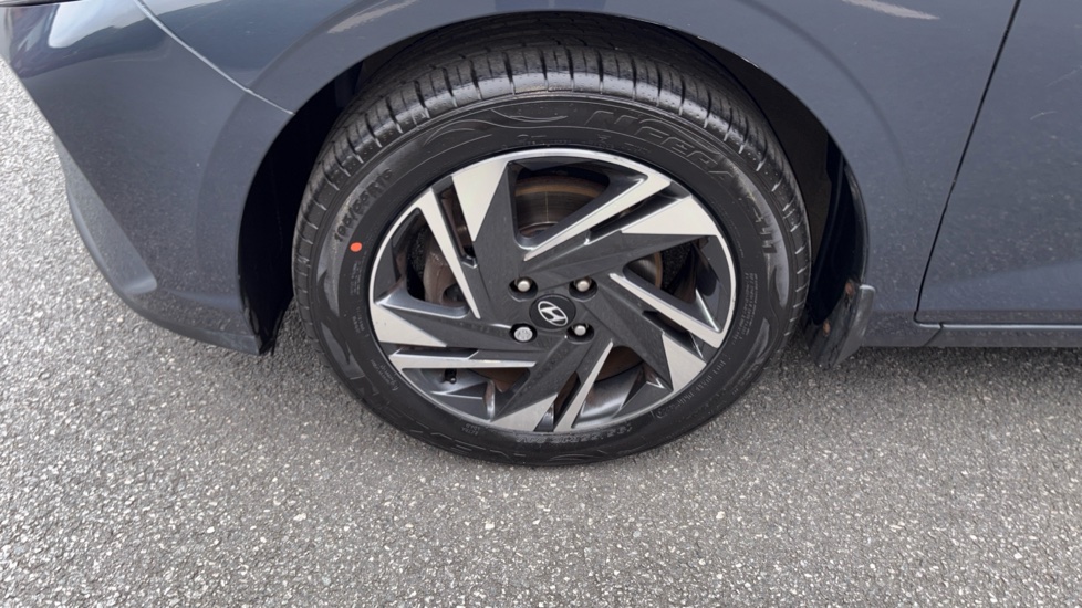Hyundai i20 1.0T GDi 48V MHD SE Connect 5dr Petrol Hatchback - Image 36