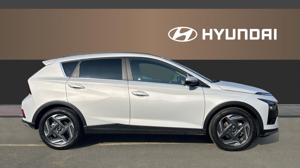 Hyundai BAYON 1.0 TGDi [90] Tech Line 5dr Petrol Hatchback - Image 5