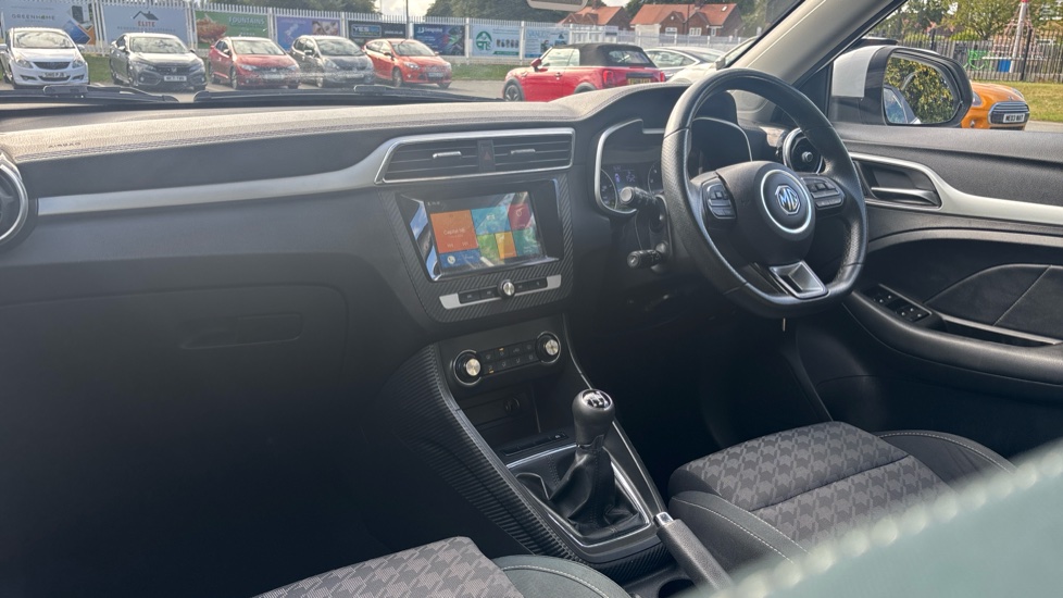 MG ZS 1.5 VTi-TECH Excite 5dr Petrol Hatchback - Image 9