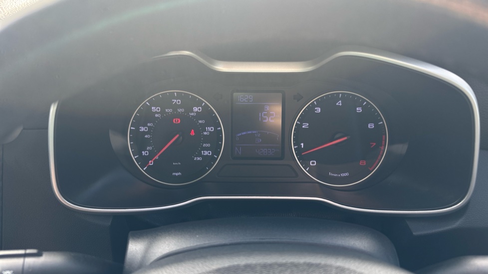 MG ZS 1.5 VTi-TECH Excite 5dr Petrol Hatchback - Image 18