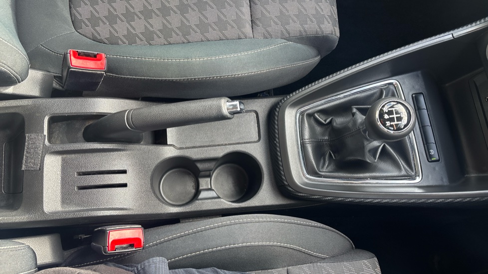 MG ZS 1.5 VTi-TECH Excite 5dr Petrol Hatchback - Image 35