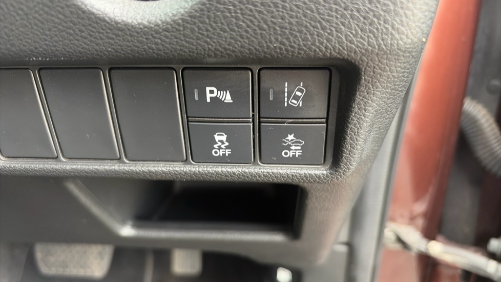 Honda CR-V 1.5 VTEC Turbo SE 5dr CVT Petrol Estate - Image 32