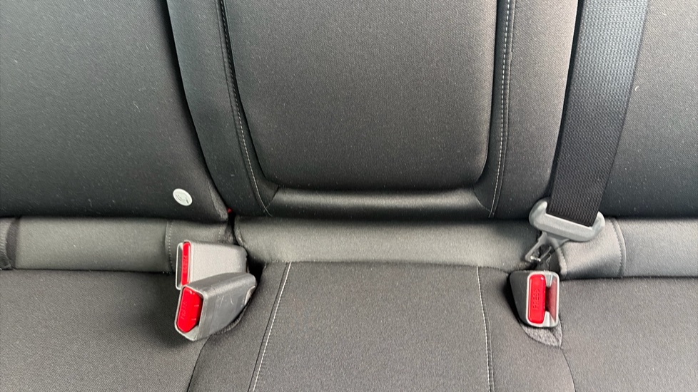 Honda Civic 1.5 VTEC Turbo Sport 5dr Petrol Hatchback - Image 17