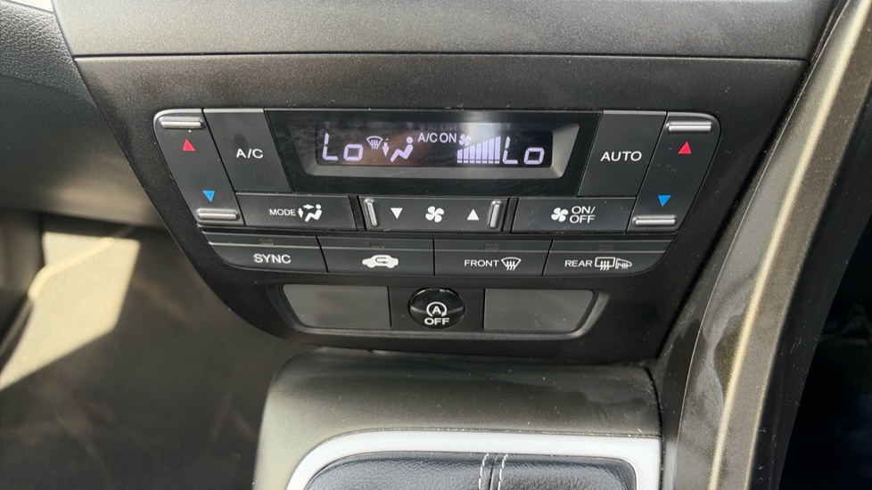 Honda Civic 1.8 i-VTEC SE Plus 5dr Petrol Hatchback - Image 23