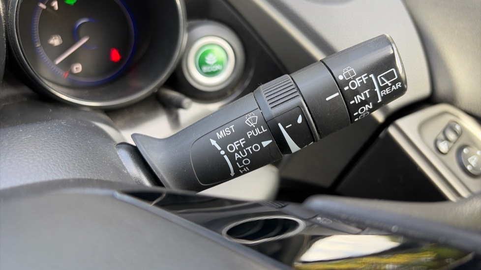 Honda Civic 1.8 i-VTEC SE Plus 5dr Petrol Hatchback - Image 32