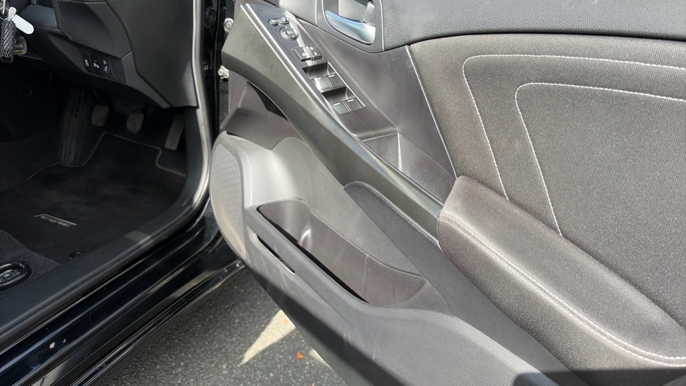 Honda Civic 1.8 i-VTEC SE Plus 5dr Petrol Hatchback - Image 38