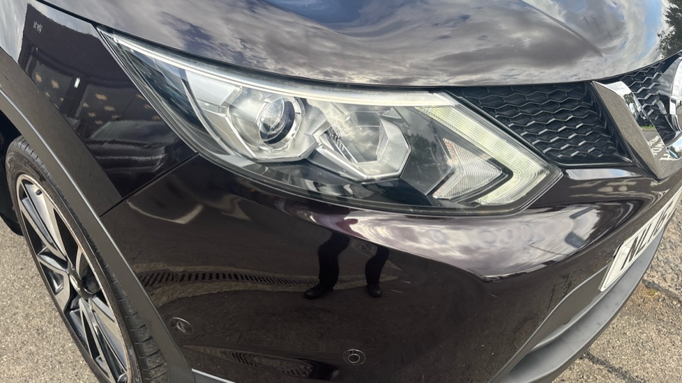 Nissan Qashqai 1.2 DiG-T Tekna [Non-Panoramic] 5dr Petrol Hatchback - Image 27