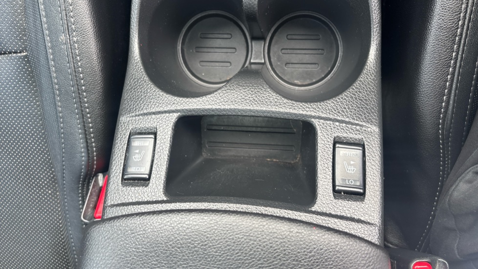Nissan Qashqai 1.2 DiG-T Tekna [Non-Panoramic] 5dr Petrol Hatchback - Image 38