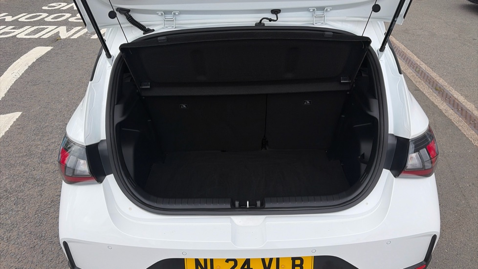 Hyundai i20 1.6T GDi N 5dr Petrol Hatchback - Image 4