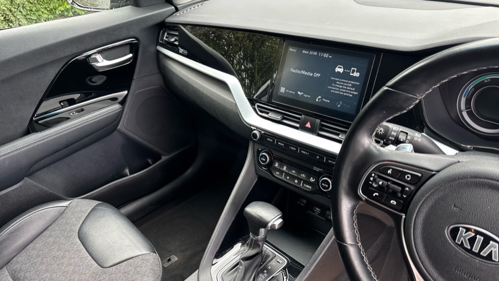 Kia Niro 1.6 GDi Hybrid 2 5dr DCT Hybrid Estate - Image 14