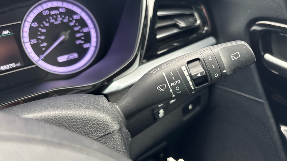Kia Niro 1.6 GDi Hybrid 2 5dr DCT Hybrid Estate - Image 34