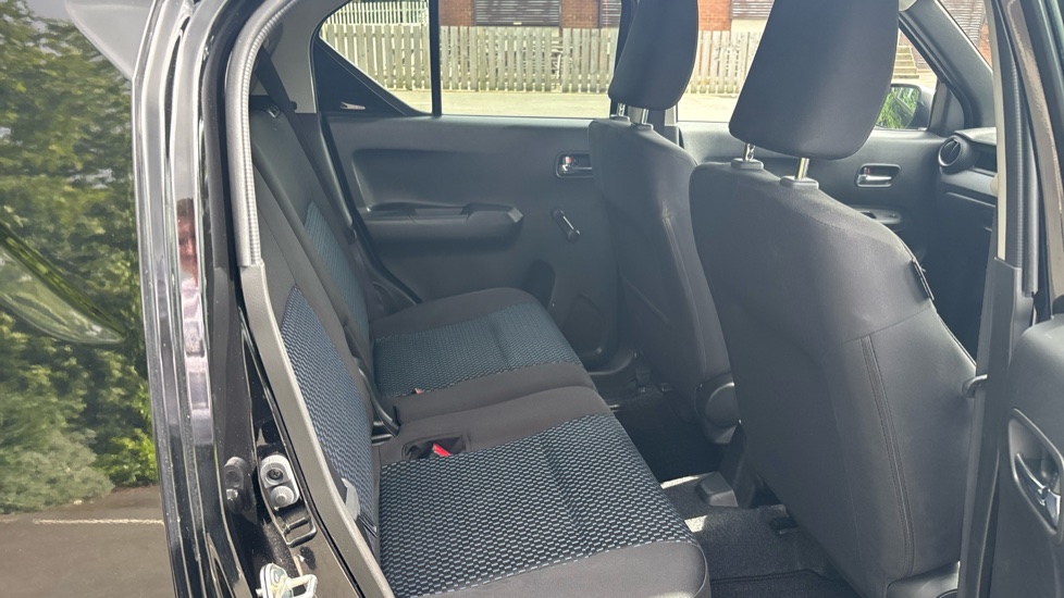 Suzuki Ignis 1.2 Dualjet 12V Hybrid SZ-T 5dr Petrol Hatchback - Image 16