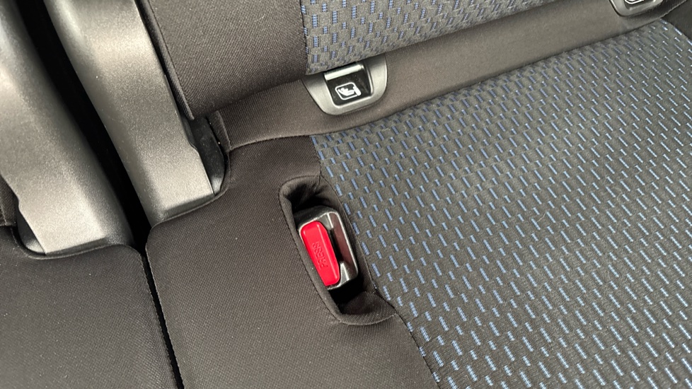 Suzuki Ignis 1.2 Dualjet 12V Hybrid SZ-T 5dr Petrol Hatchback - Image 17