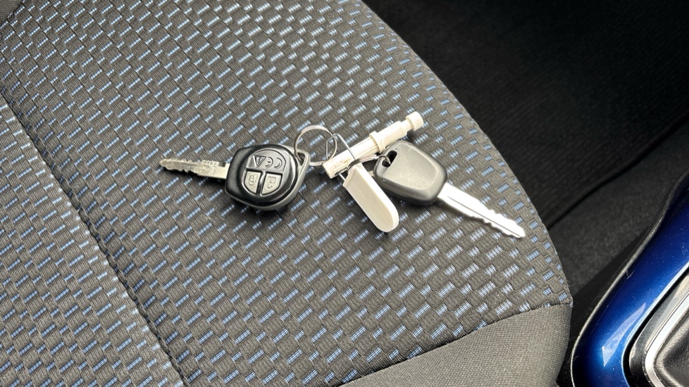 Suzuki Ignis 1.2 Dualjet 12V Hybrid SZ-T 5dr Petrol Hatchback - Image 20