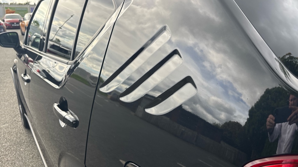 Suzuki Ignis 1.2 Dualjet 12V Hybrid SZ-T 5dr Petrol Hatchback - Image 28