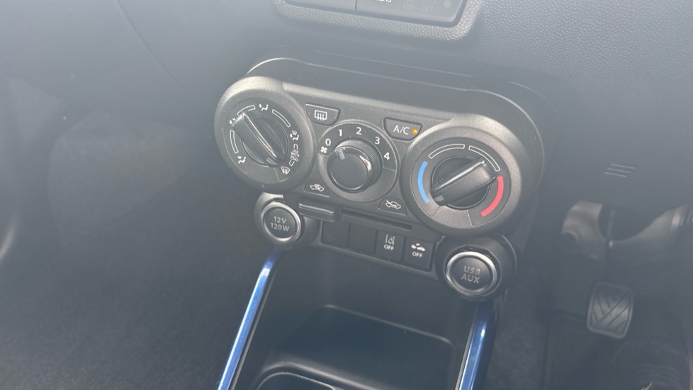 Suzuki Ignis 1.2 Dualjet 12V Hybrid SZ-T 5dr Petrol Hatchback - Image 40
