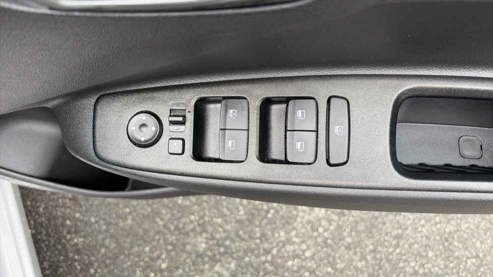 Hyundai i10 1.0T [90] N Line 5dr [Nav] Petrol Hatchback - Image 32