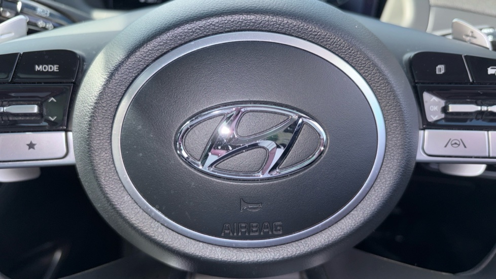 Hyundai TUCSON 1.6 TGDi Hybrid 230 Ultimate 5dr 2WD Auto Hybrid Estate - Image 25