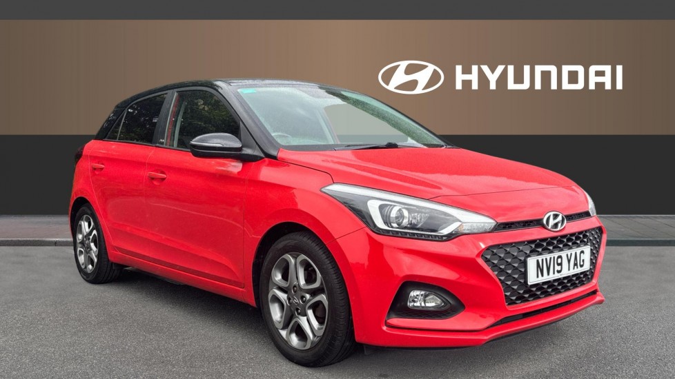 Hyundai i20 1.2 MPi Play 5dr Petrol Hatchback - Image 1